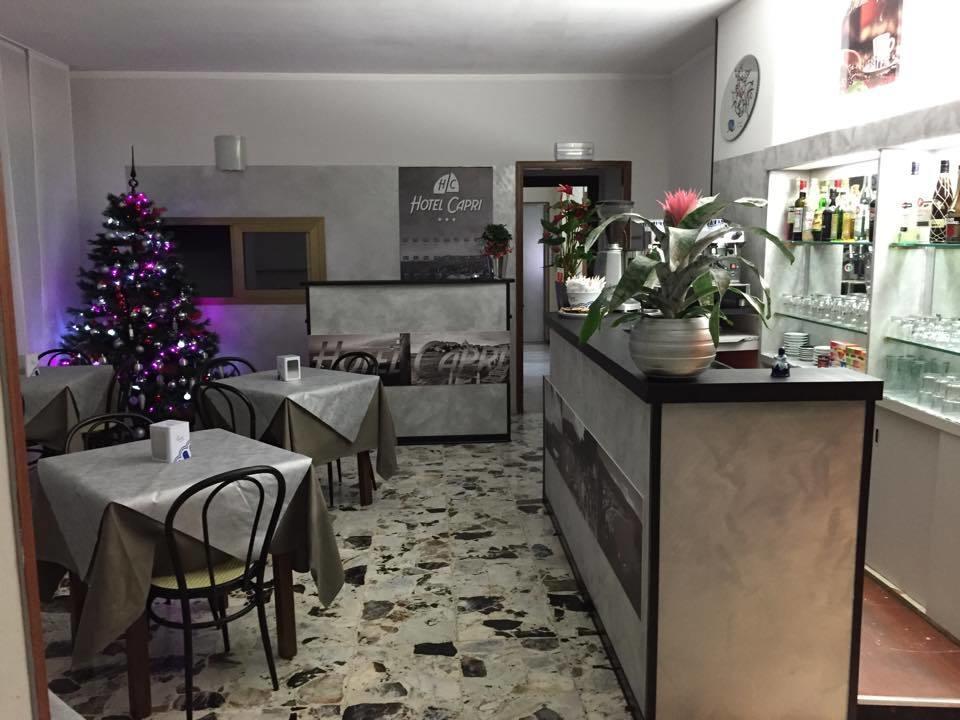 Hotel Capri Diano Marina Esterno foto